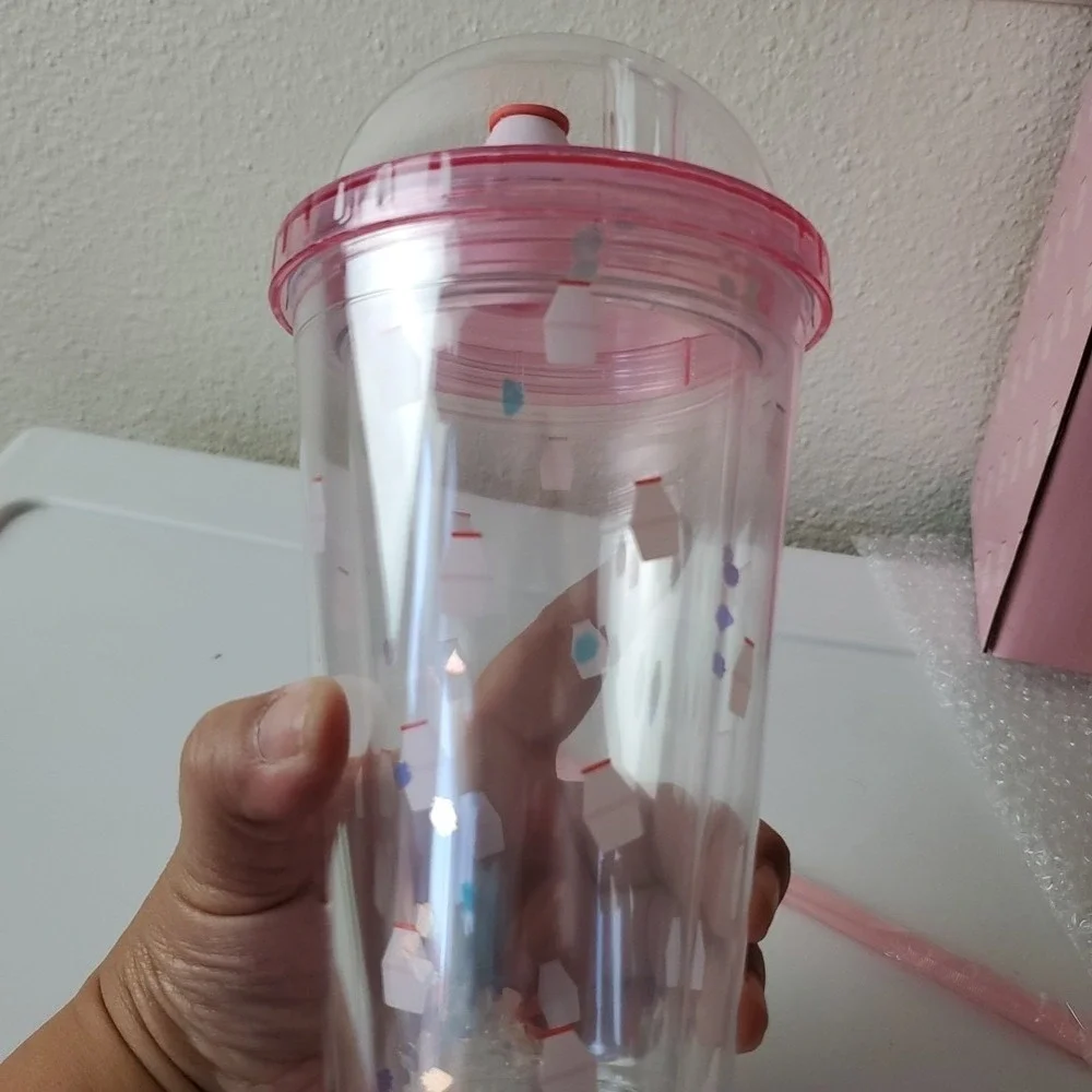 Binggrae Strawberry Flavored Milk Cold Cup 15oz Tumbler with Straw Dome Lid NEW